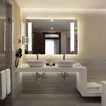 Sheraton Center Szálloda