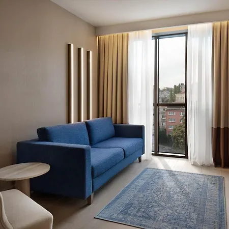 מלון Sheraton Center 5*