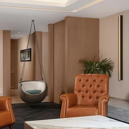 מלון Sheraton Center