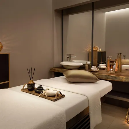 Ξενοδοχείο Sheraton Center 5*