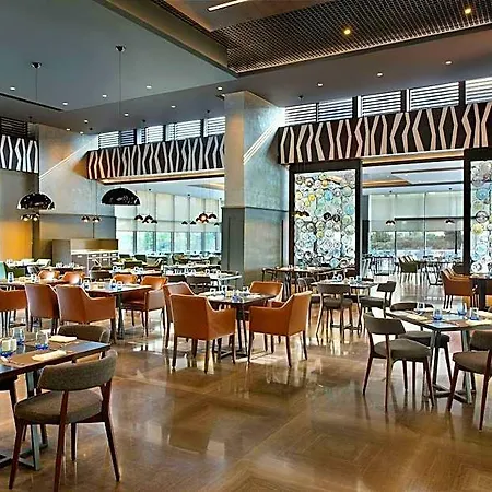 Sheraton Center מלון