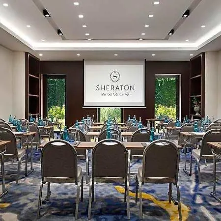 Sheraton Center Hotel 5*