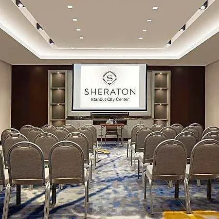 Sheraton Center Hotel 5*