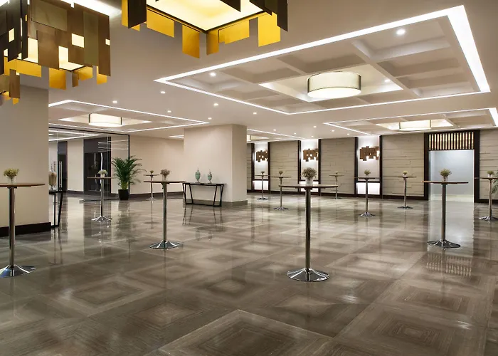 Sheraton Center מלון