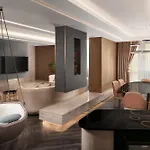 Sheraton Center Hotel