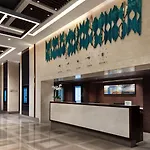 Sheraton Center 5*