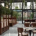 Sheraton Center Hotel 5*