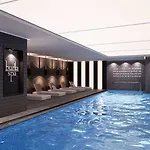 Sheraton Center Hotel 5*