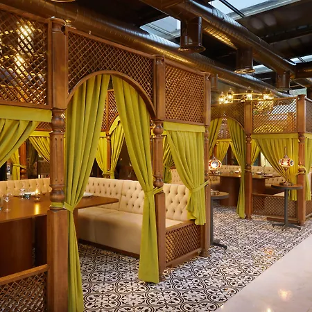 Hotel Sheraton Center 5*